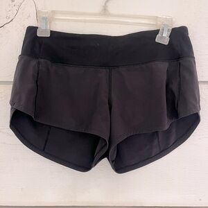 Lululemon Speed Up low rise lined shorts size 4,  2.5 in.